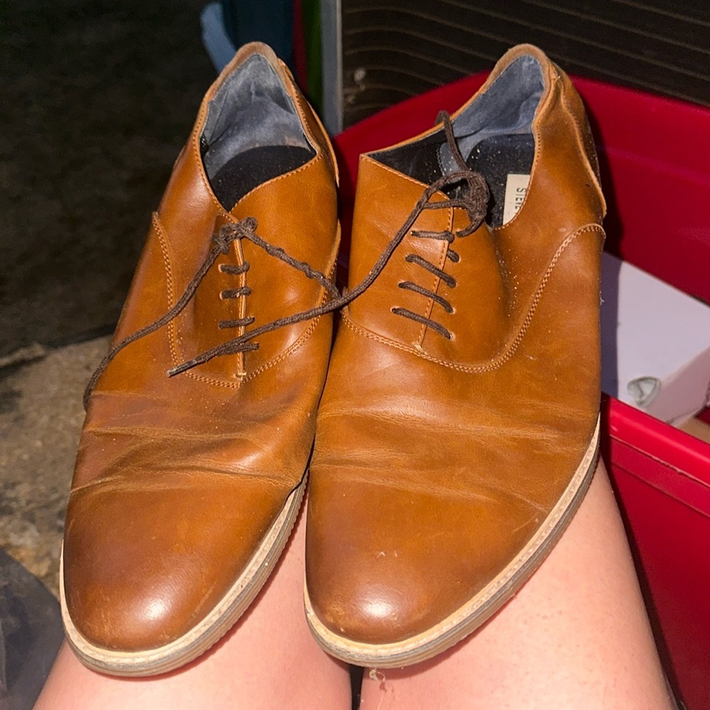 Men’s dress shoes, Steve Madden